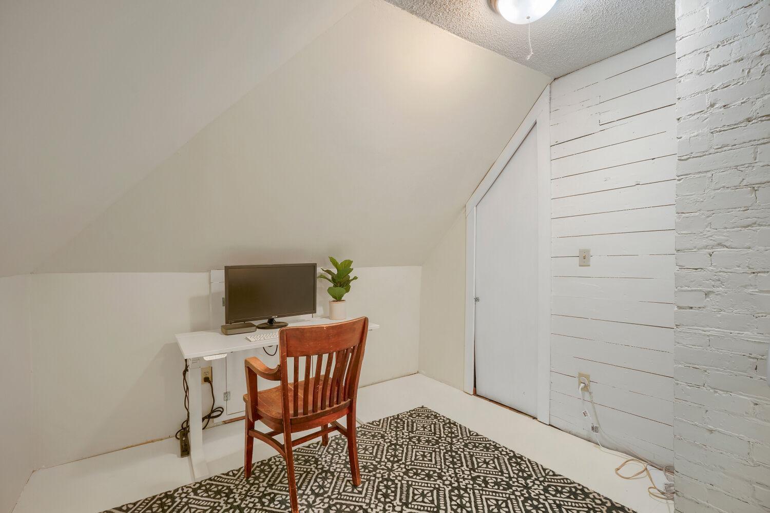 View of Residential at 1821 Fillmore Street, Minneapolis MN 55418, Minneapolis (26 of 28) - Mike Wilen | Minnesota Team Real Estate