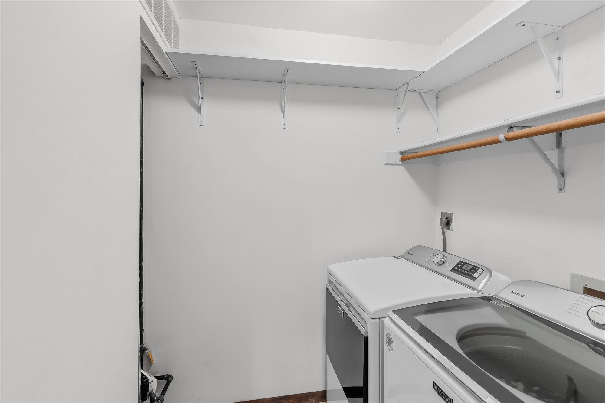 View of Residential at 2296 Benson Avenue #G, Saint Paul MN 55116, Saint Paul (19 of 26) - Mike Wilen | Minnesota Team Real Estate