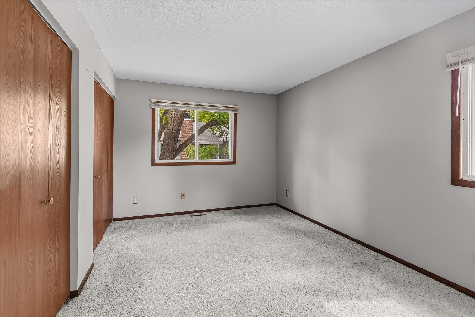 View of Residential at 2296 Benson Avenue #G, Saint Paul MN 55116, Saint Paul (16 of 26) - Mike Wilen | Minnesota Team Real Estate