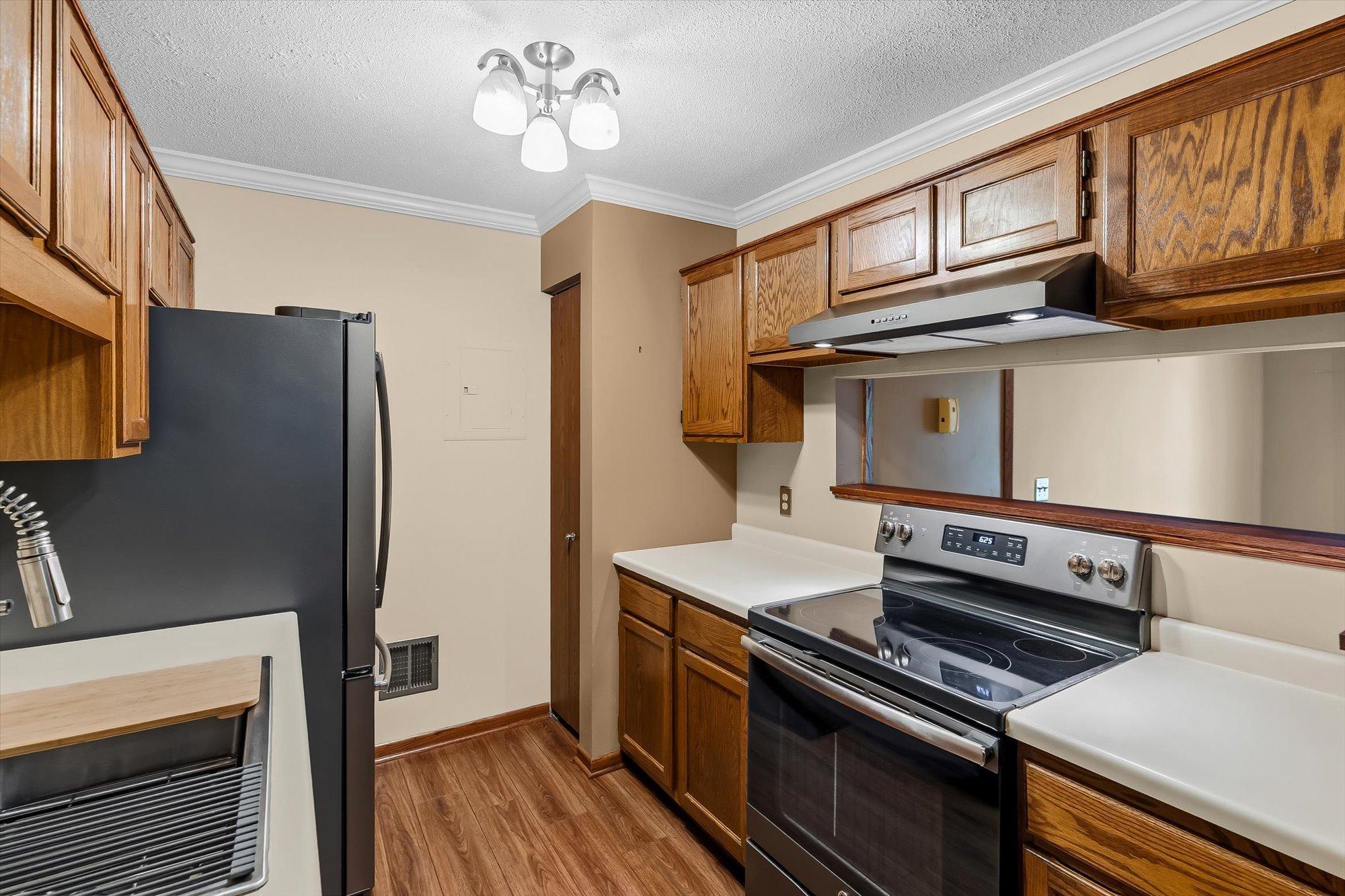 View of Residential at 2296 Benson Avenue #G, Saint Paul MN 55116, Saint Paul (12 of 26) - Mike Wilen | Minnesota Team Real Estate
