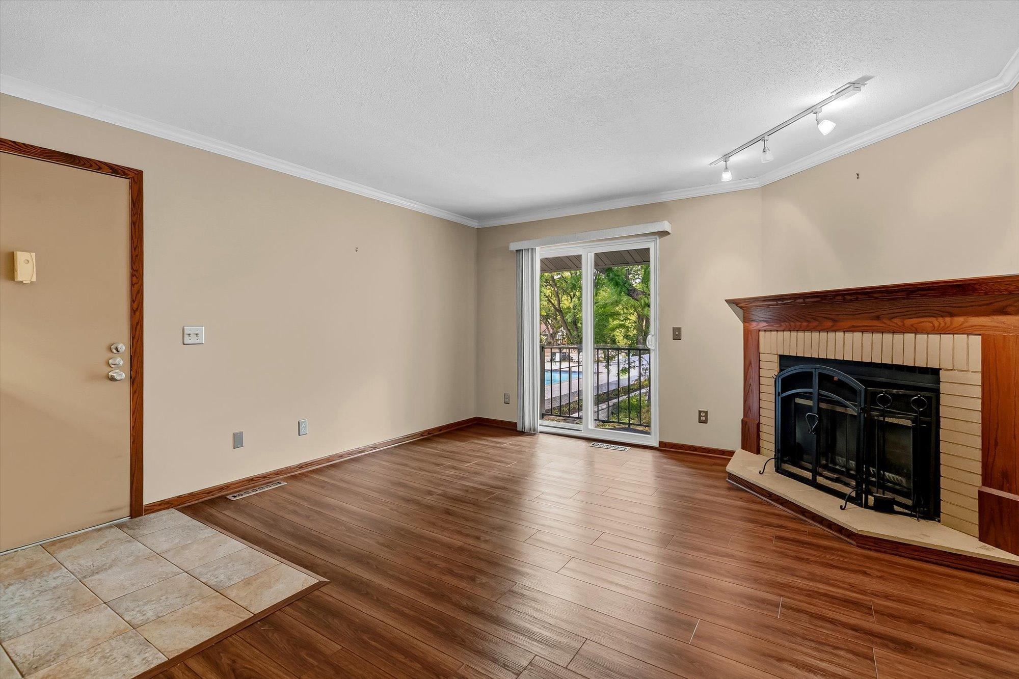 View of Residential at 2296 Benson Avenue #G, Saint Paul MN 55116, Saint Paul (3 of 26) - Mike Wilen | Minnesota Team Real Estate