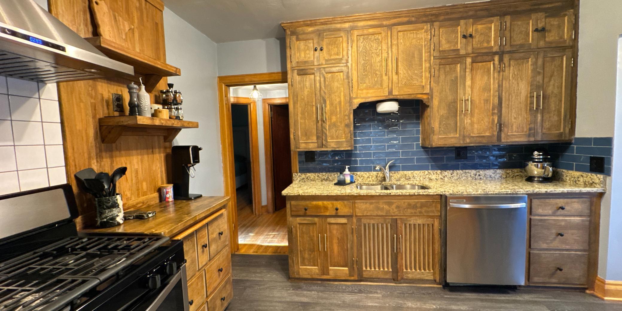 View of Residential at 4630 Colfax Avenue, Minneapolis MN 55412, Minneapolis (11 of 38) - Mike Wilen | Minnesota Team Real Estate