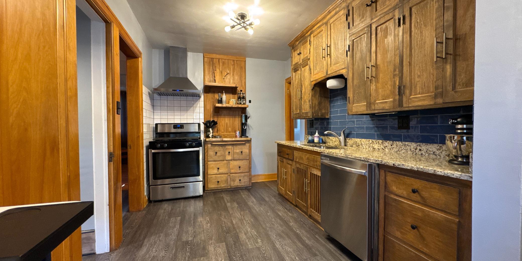 View of Residential at 4630 Colfax Avenue, Minneapolis MN 55412, Minneapolis (8 of 38) - Mike Wilen | Minnesota Team Real Estate