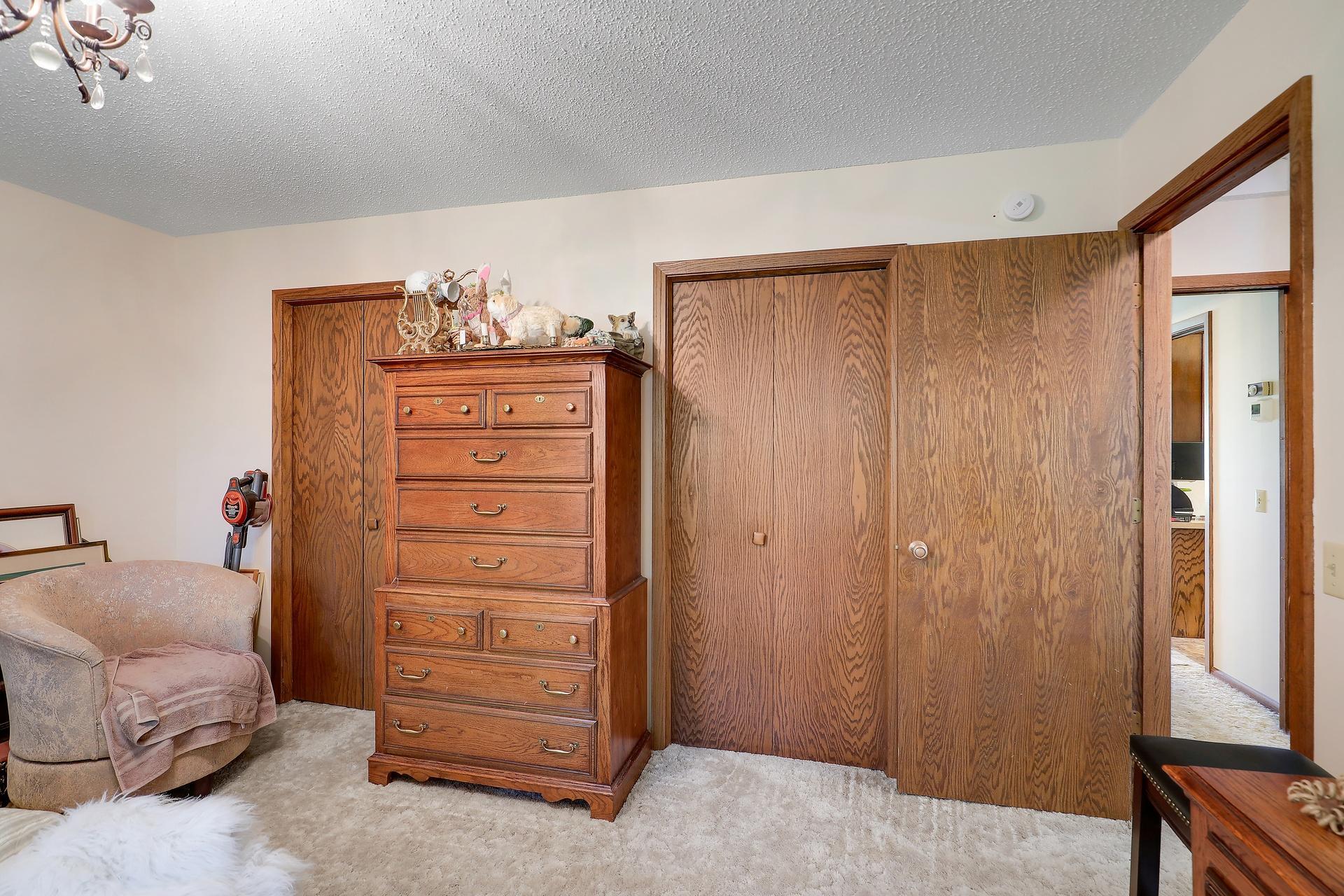 View of Residential at 9702 Utica Road, Bloomington MN 55437, Bloomington (48 of 72) - Mike Wilen | Minnesota Team Real Estate