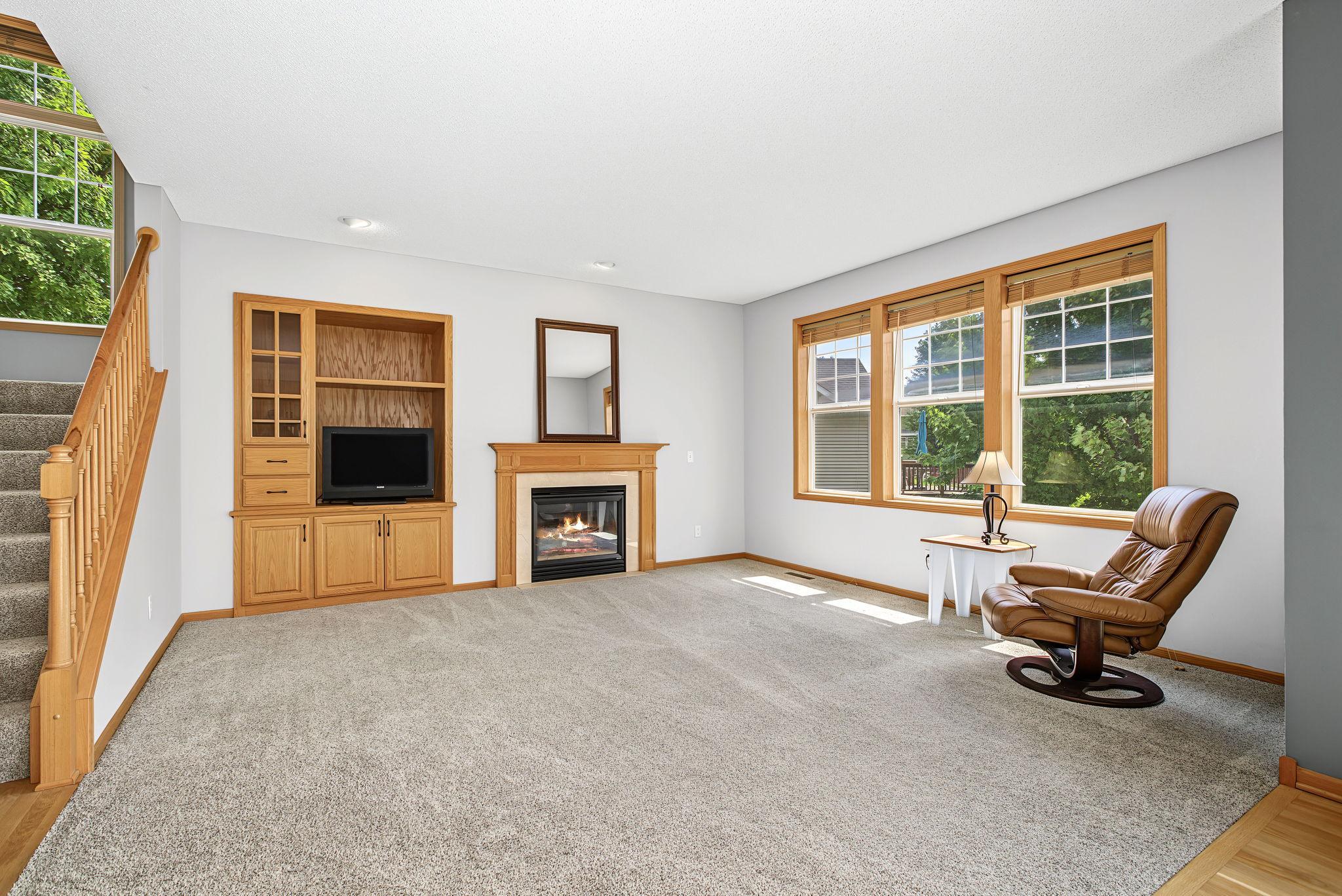 View of Residential at 17452 Goodland Path, Lakeville MN 55044, Lakeville (3 of 38) - Mike Wilen | Minnesota Team Real Estate