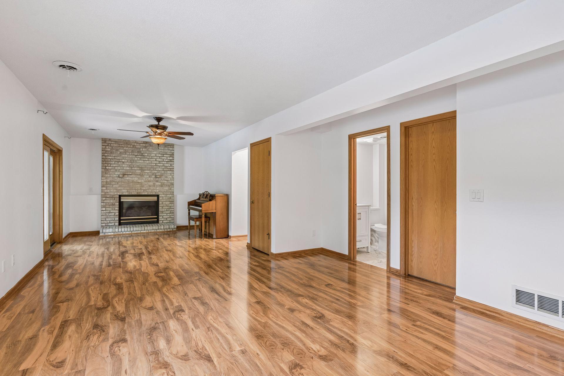 View of Residential at 4751 Heather Ridge Road, Oakdale MN 55128, Oakdale (30 of 40) - Mike Wilen | Minnesota Team Real Estate