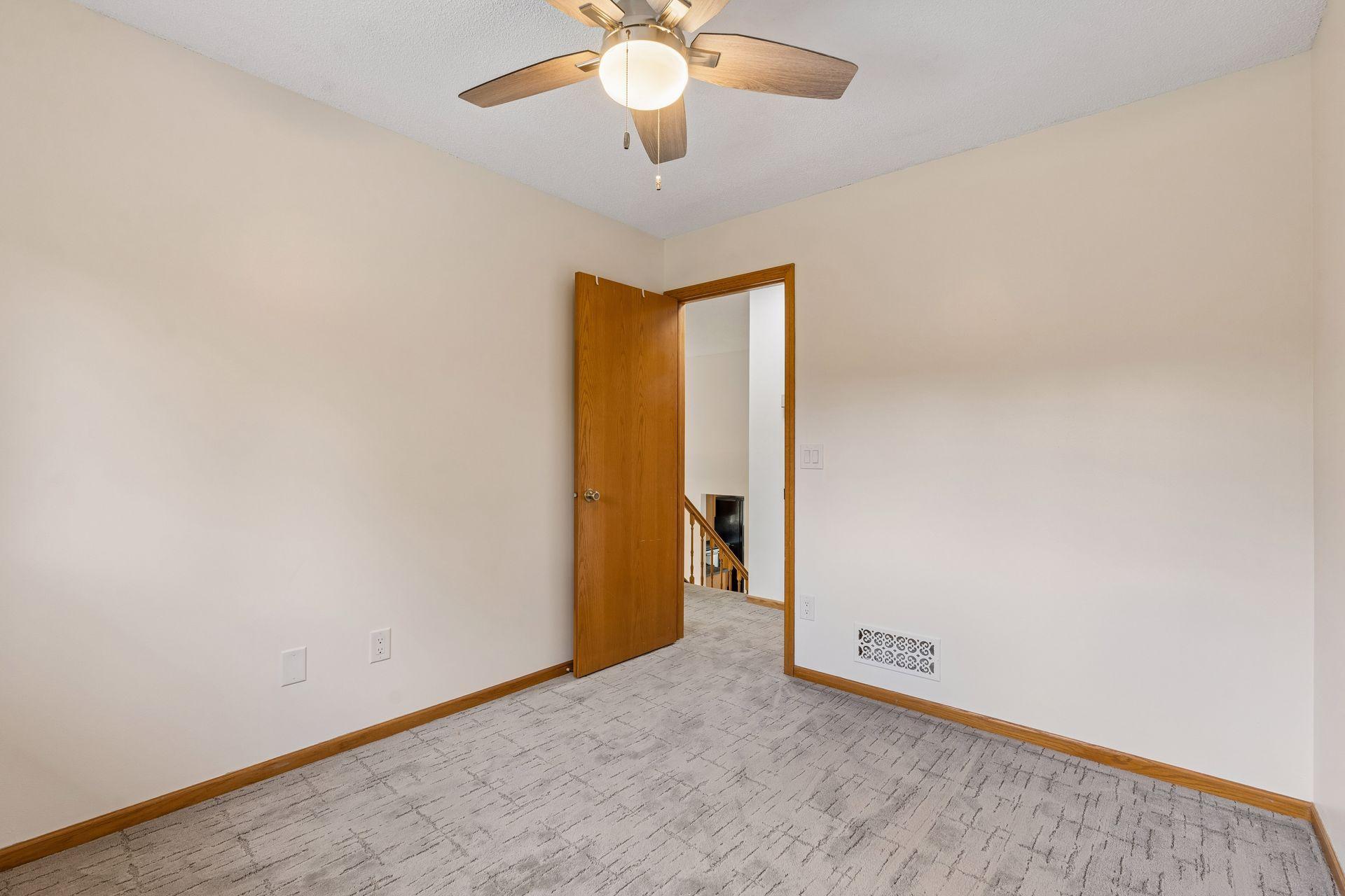 View of Residential at 4751 Heather Ridge Road, Oakdale MN 55128, Oakdale (24 of 40) - Mike Wilen | Minnesota Team Real Estate