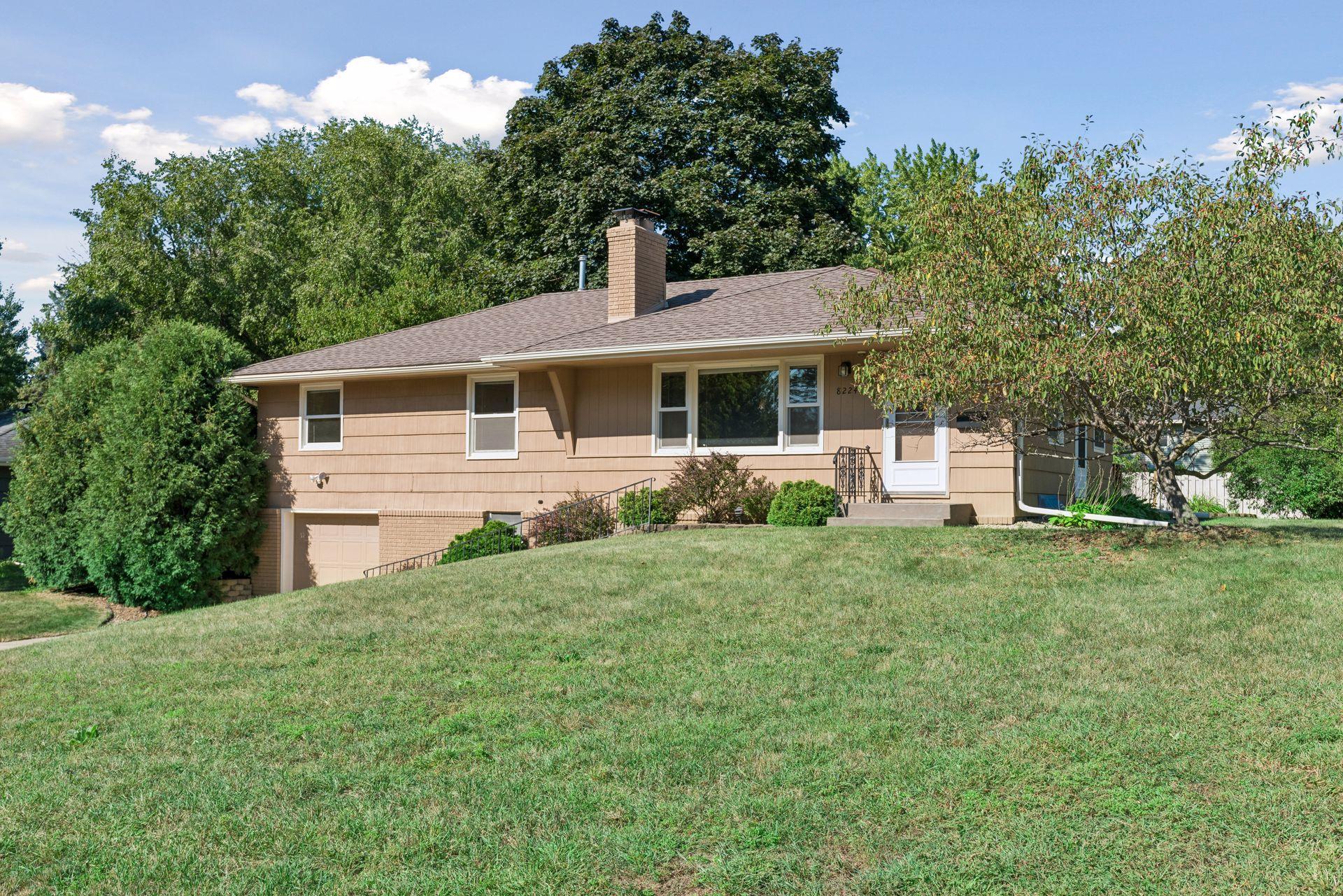 View of Residential at 8224 Xerxes Avenue, Bloomington MN 55431, Bloomington (36 of 41) - Mike Wilen | Minnesota Team Real Estate