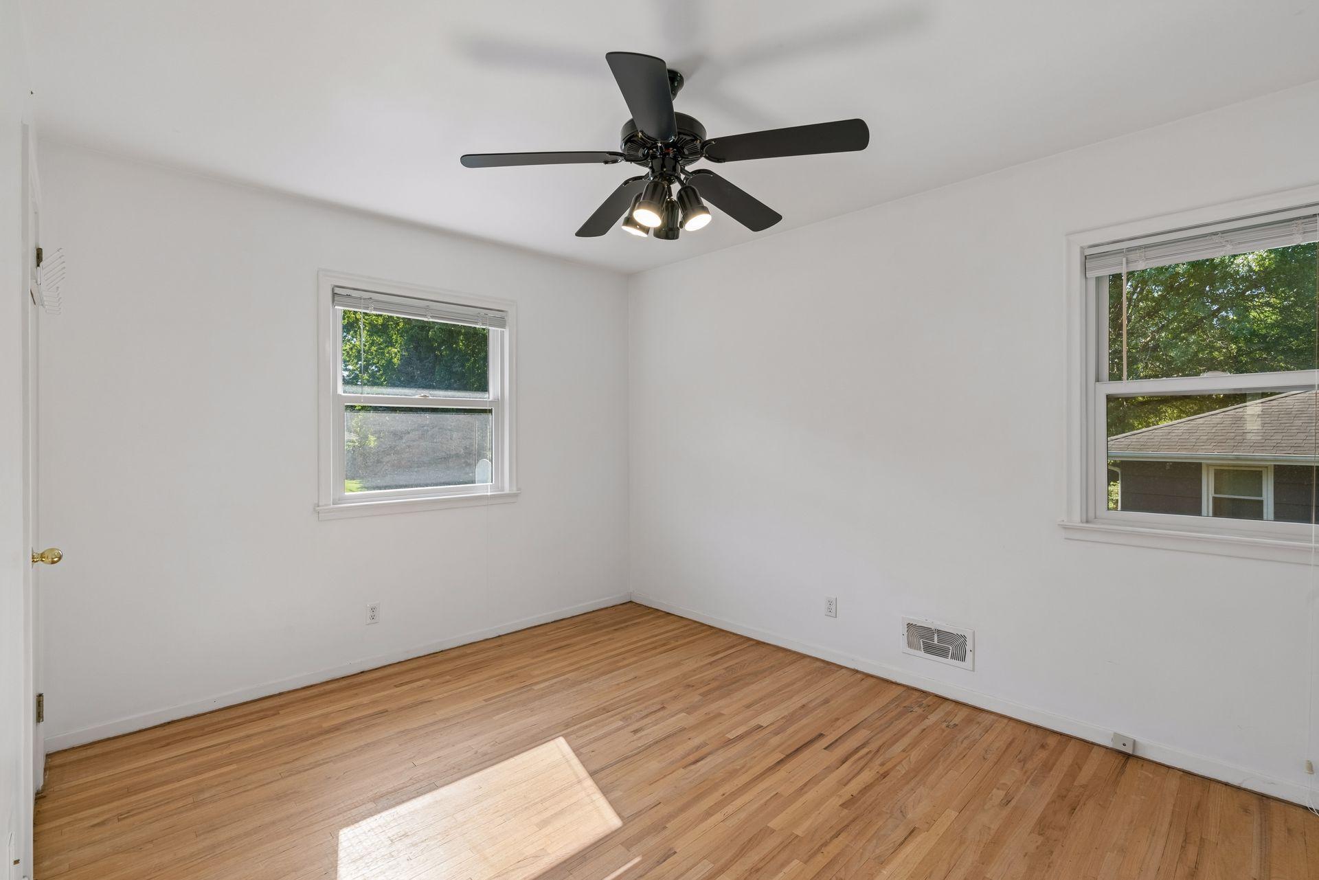 View of Residential at 8224 Xerxes Avenue, Bloomington MN 55431, Bloomington (25 of 41) - Mike Wilen | Minnesota Team Real Estate