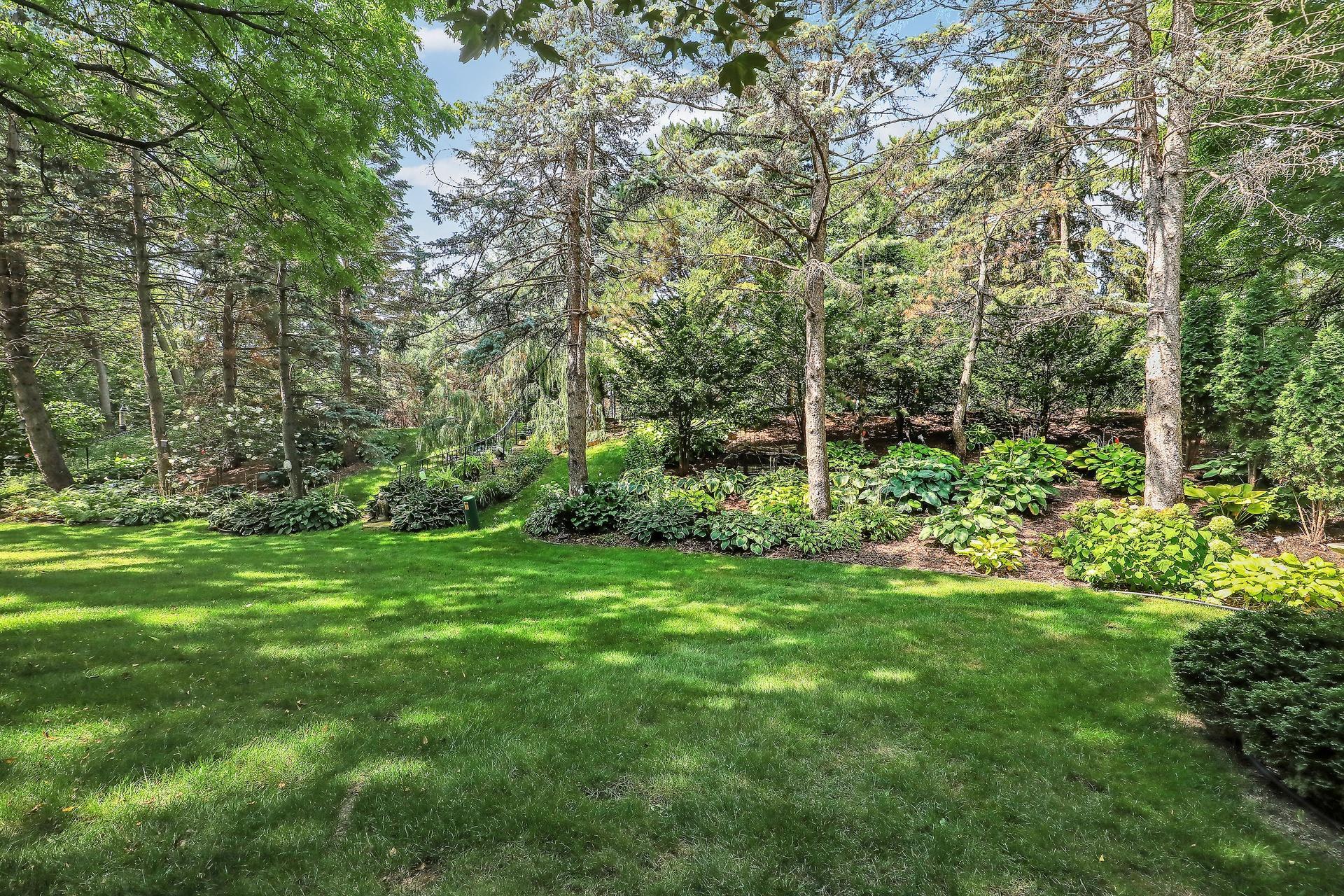 View of Residential at 9700 Utica Road, Bloomington MN 55437, Bloomington (24 of 25) - Mike Wilen | Minnesota Team Real Estate