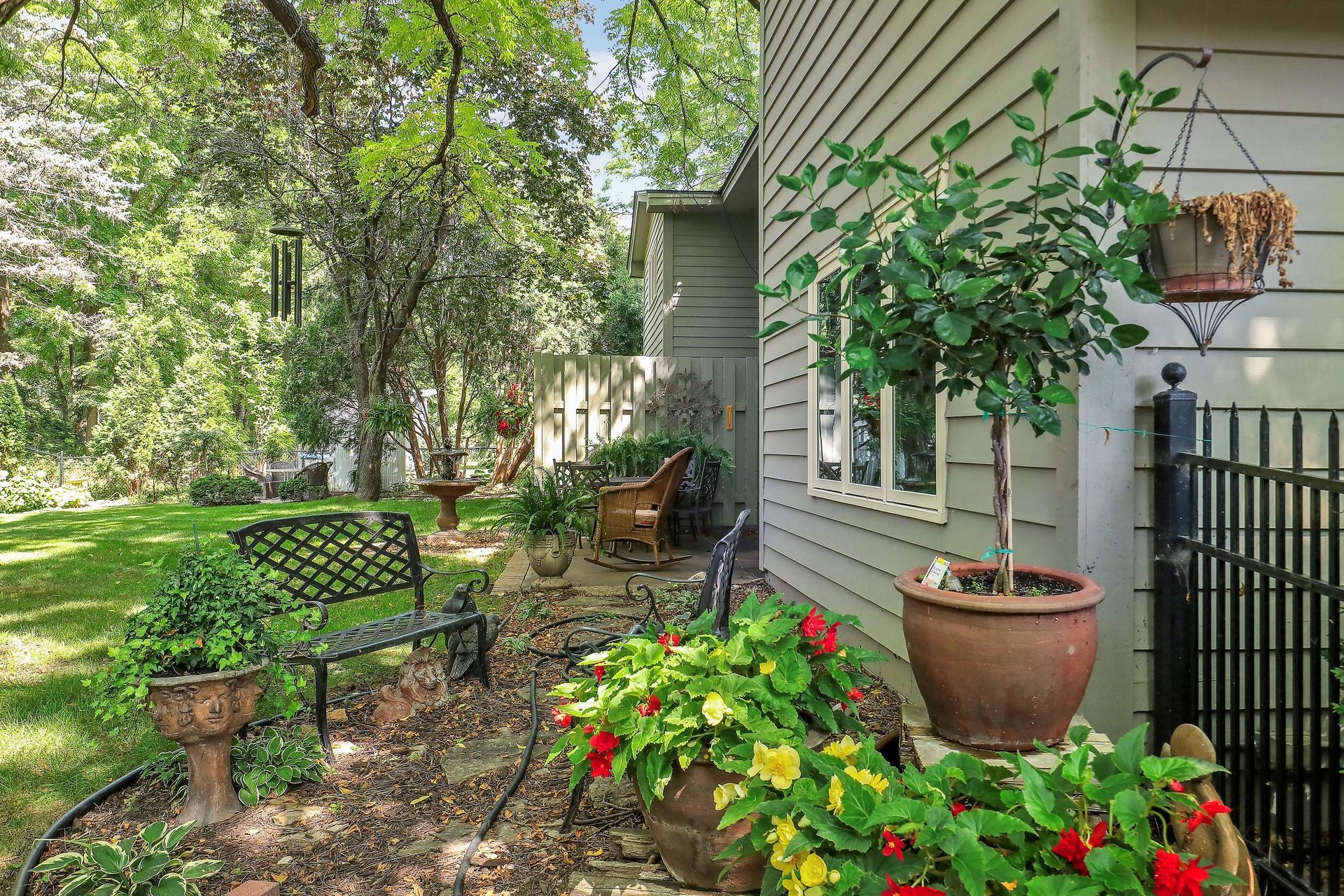 View of Residential at 9700 Utica Road, Bloomington MN 55437, Bloomington (11 of 25) - Mike Wilen | Minnesota Team Real Estate