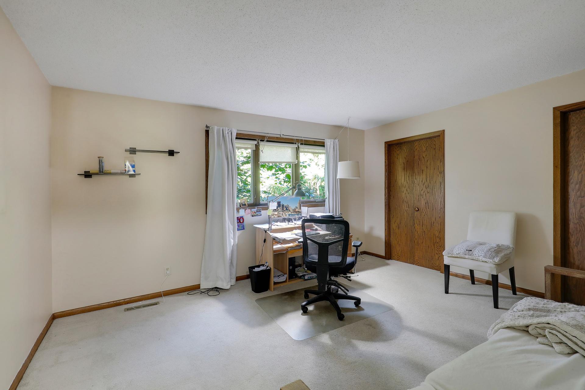 View of Residential at 9700 Utica Road, Bloomington MN 55437, Bloomington (39 of 44) - Mike Wilen | Minnesota Team Real Estate