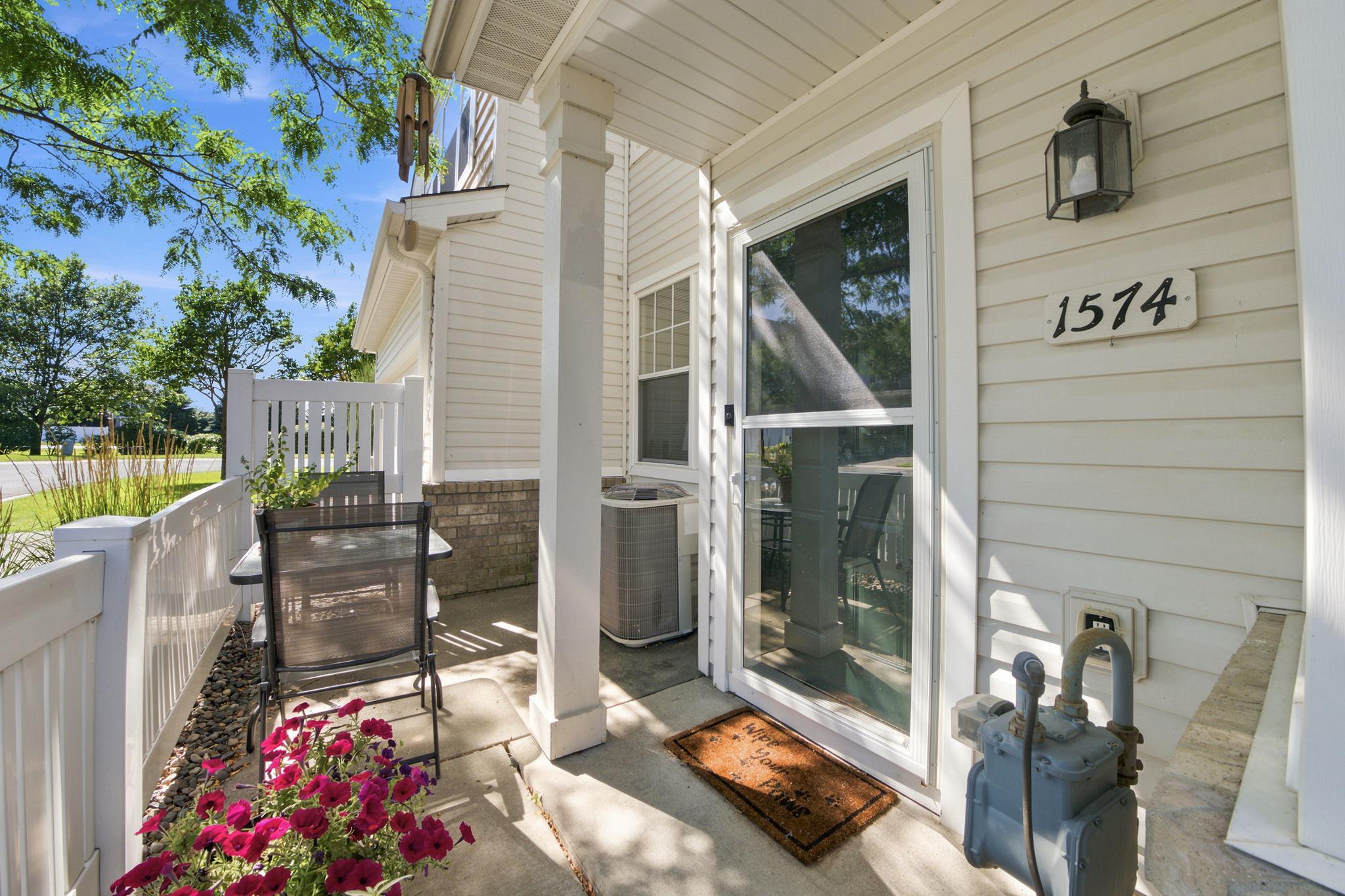 View of Residential at 1574 Liberty Circle, Shakopee MN 55379, Shakopee (4 of 31) - Mike Wilen | Minnesota Team Real Estate