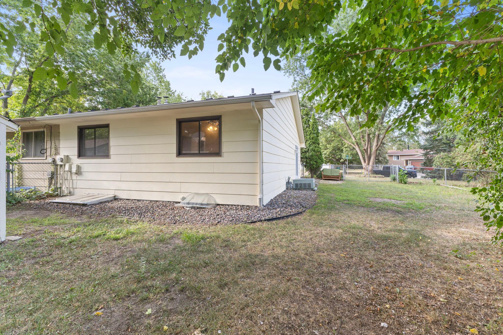 View of Residential at 2163 109th Lane, Coon Rapids MN 55433, Coon Rapids (27 of 37) - Mike Wilen | Minnesota Team Real Estate