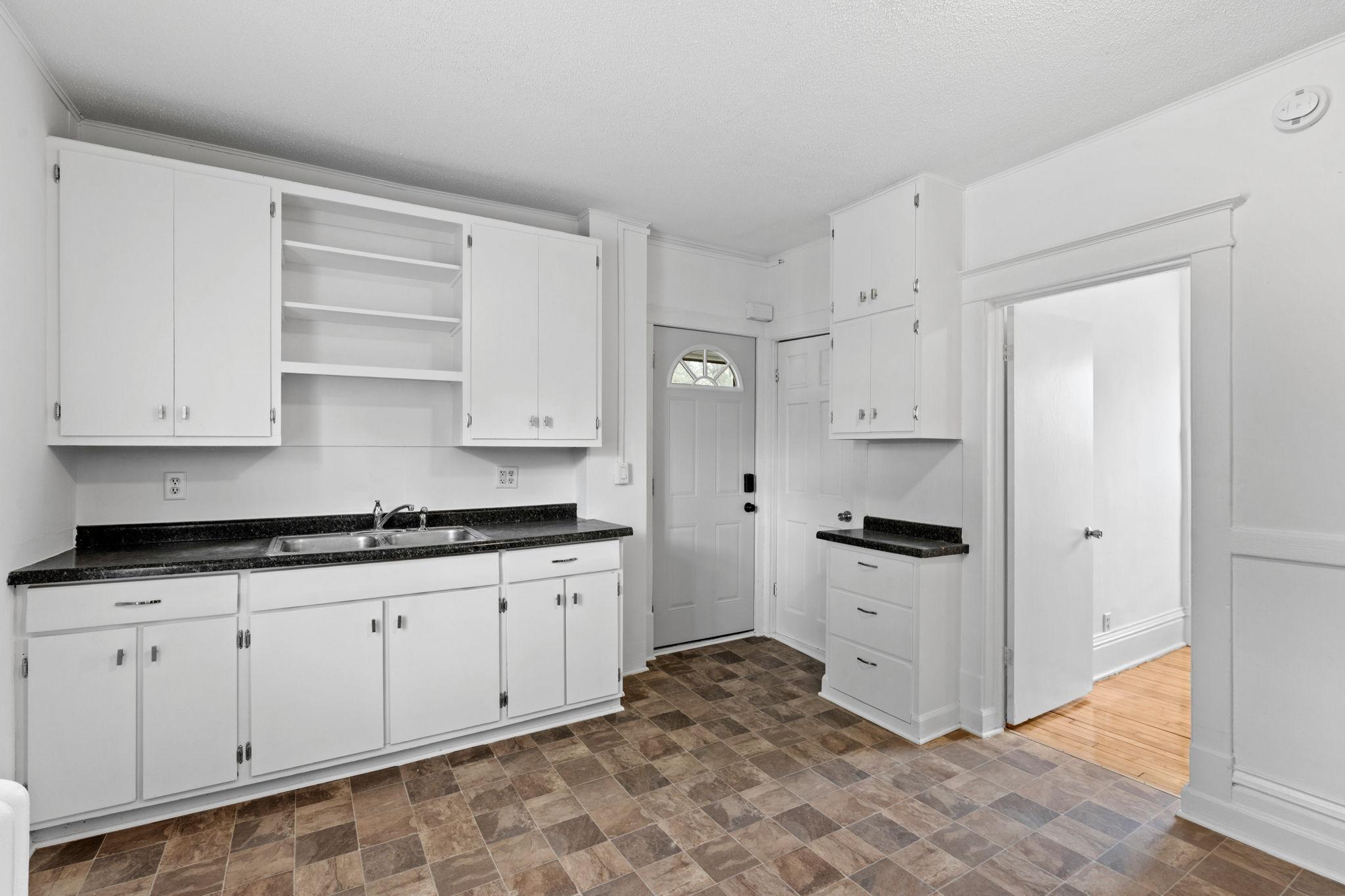 View of Residential Income at 2600 Washington Street, Minneapolis MN 55418, Minneapolis (9 of 47) - Mike Wilen | Minnesota Team Real Estate