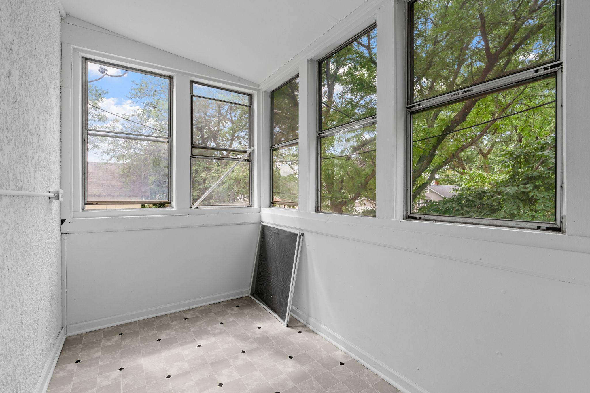 View of Residential Income at 2600 Washington Street, Minneapolis MN 55418, Minneapolis (5 of 47) - Mike Wilen | Minnesota Team Real Estate