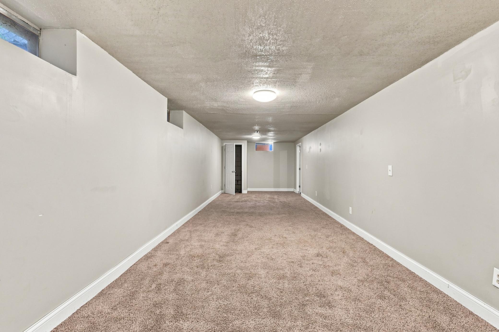 View of Residential at 2336 12th Avenue, North Saint Paul MN 55109, North Saint Paul (21 of 25) - Mike Wilen | Minnesota Team Real Estate