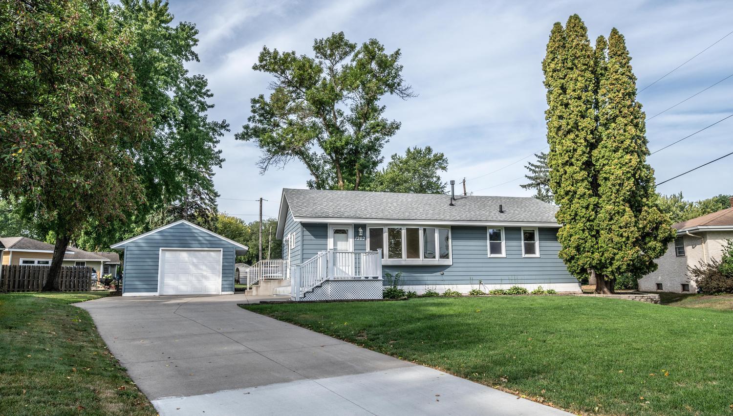 View of Residential at 1202 Sunnyside Drive, Farmington MN 55024, Farmington (33 of 35) - Mike Wilen | Minnesota Team Real Estate