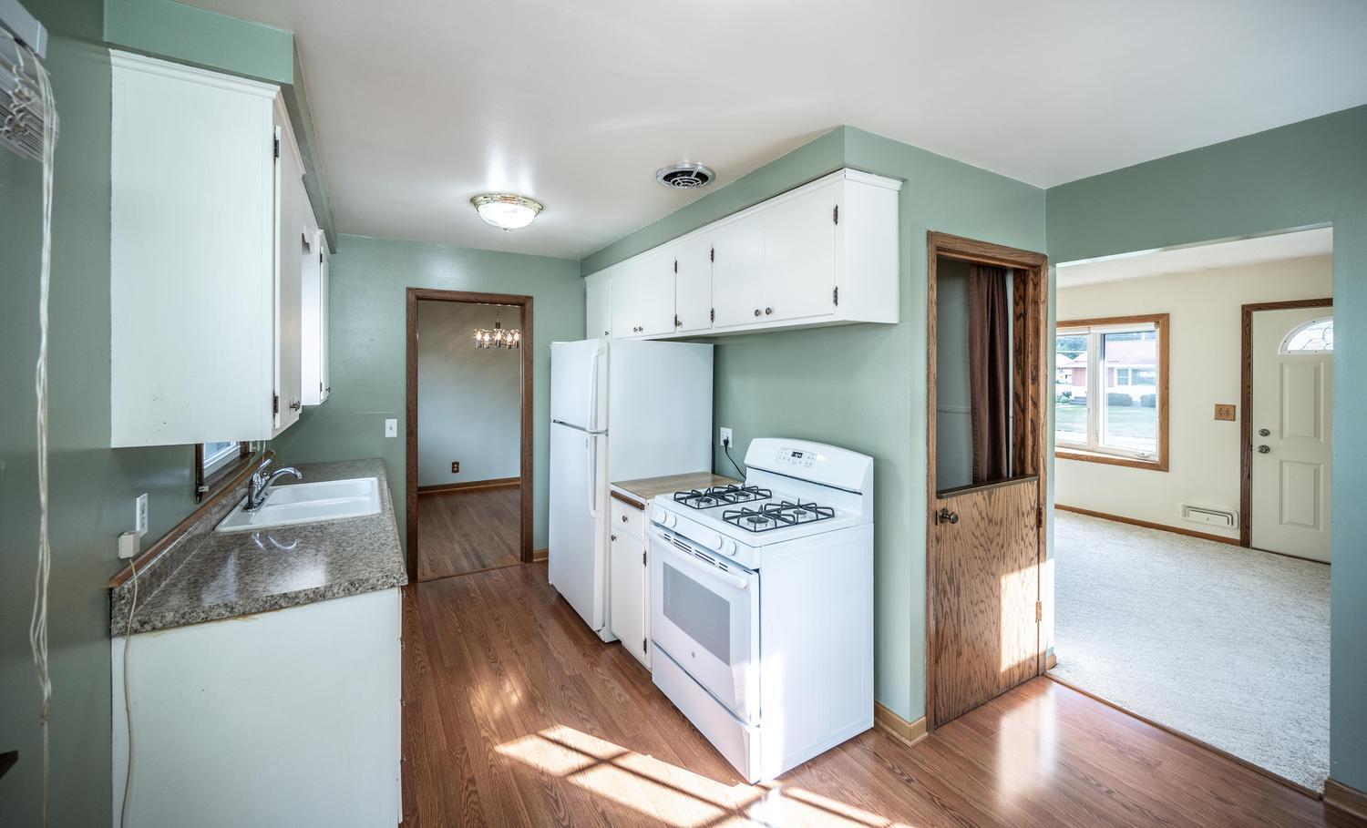View of Residential at 1202 Sunnyside Drive, Farmington MN 55024, Farmington (14 of 35) - Mike Wilen | Minnesota Team Real Estate