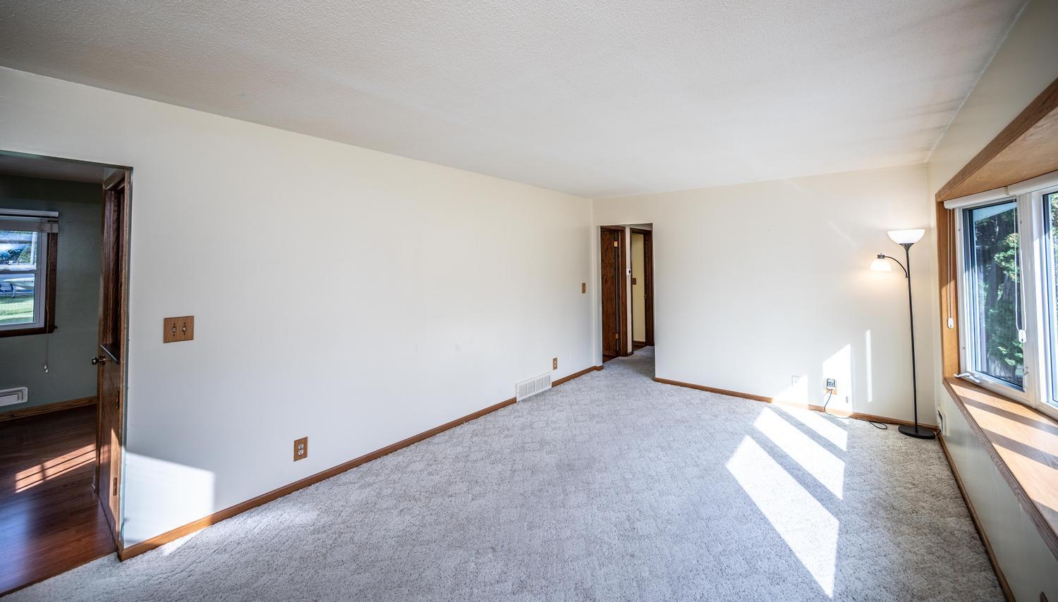 View of Residential at 1202 Sunnyside Drive, Farmington MN 55024, Farmington (11 of 35) - Mike Wilen | Minnesota Team Real Estate