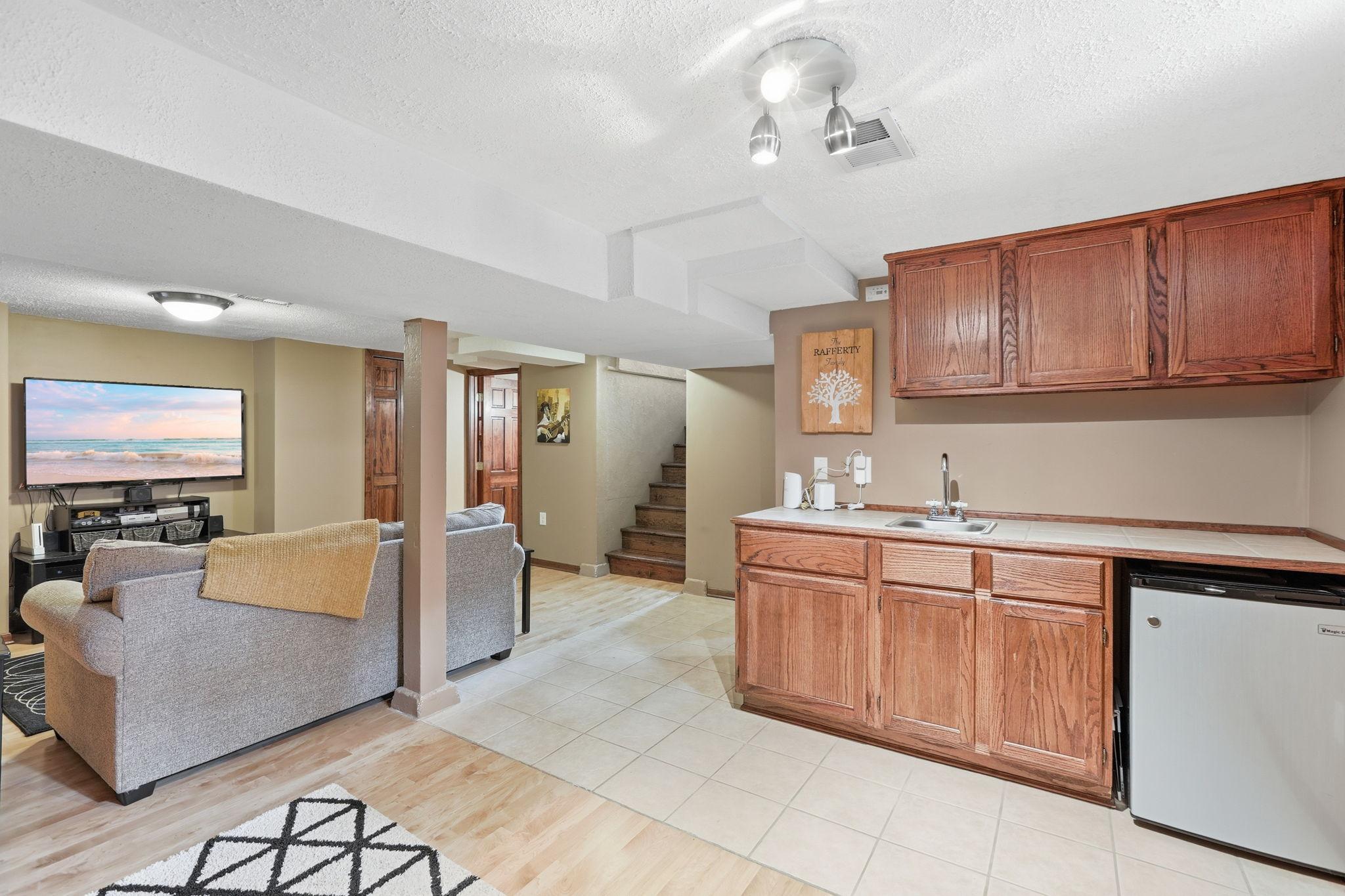 View of Residential at 7515 North Street, Saint Louis Park MN 55426, Saint Louis Park (48 of 50) - Mike Wilen | Minnesota Team Real Estate