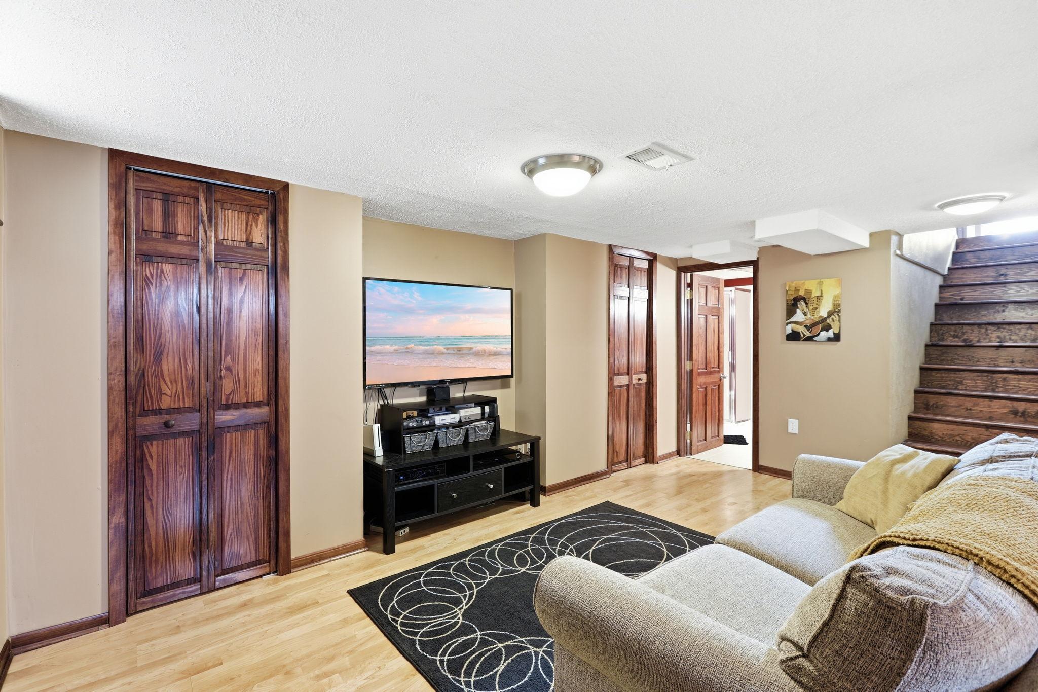 View of Residential at 7515 North Street, Saint Louis Park MN 55426, Saint Louis Park (46 of 50) - Mike Wilen | Minnesota Team Real Estate
