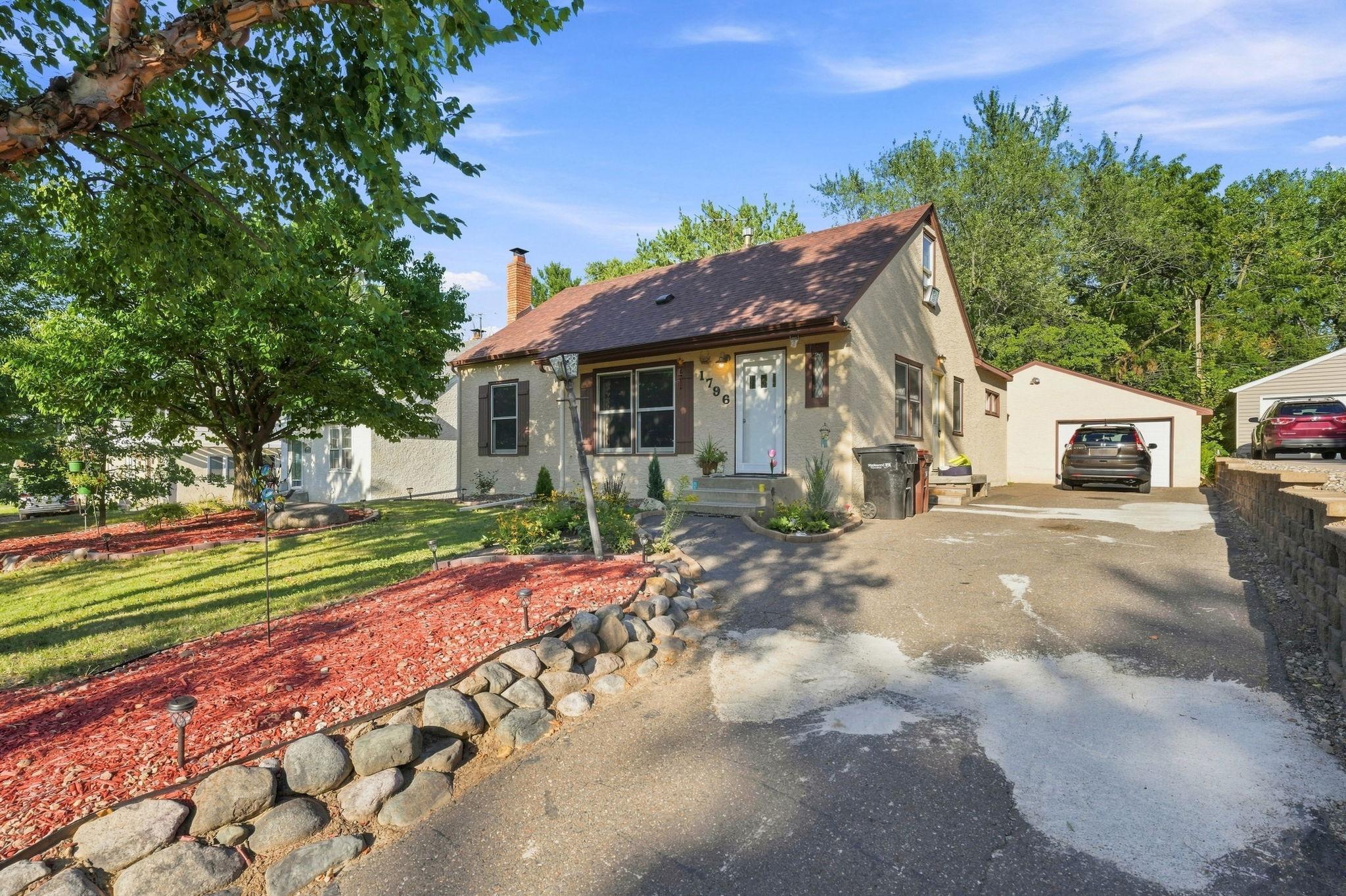 View of Residential at 1796 Kennard Street, Maplewood MN 55109, Maplewood (27 of 33) - Mike Wilen | Minnesota Team Real Estate