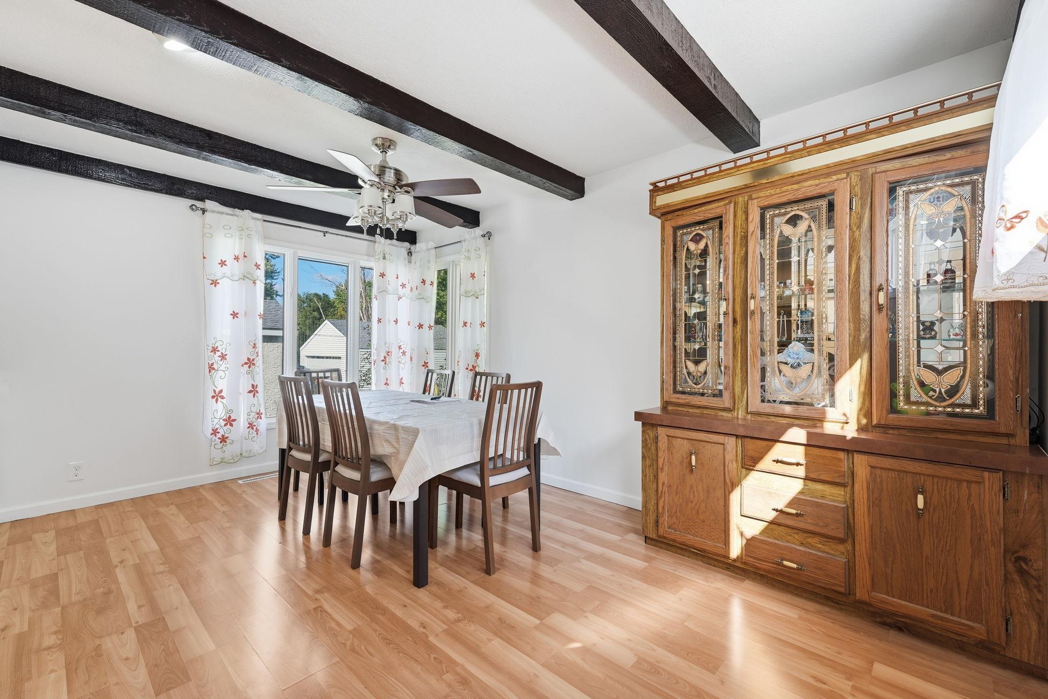 View of Residential at 1796 Kennard Street, Maplewood MN 55109, Maplewood (25 of 33) - Mike Wilen | Minnesota Team Real Estate