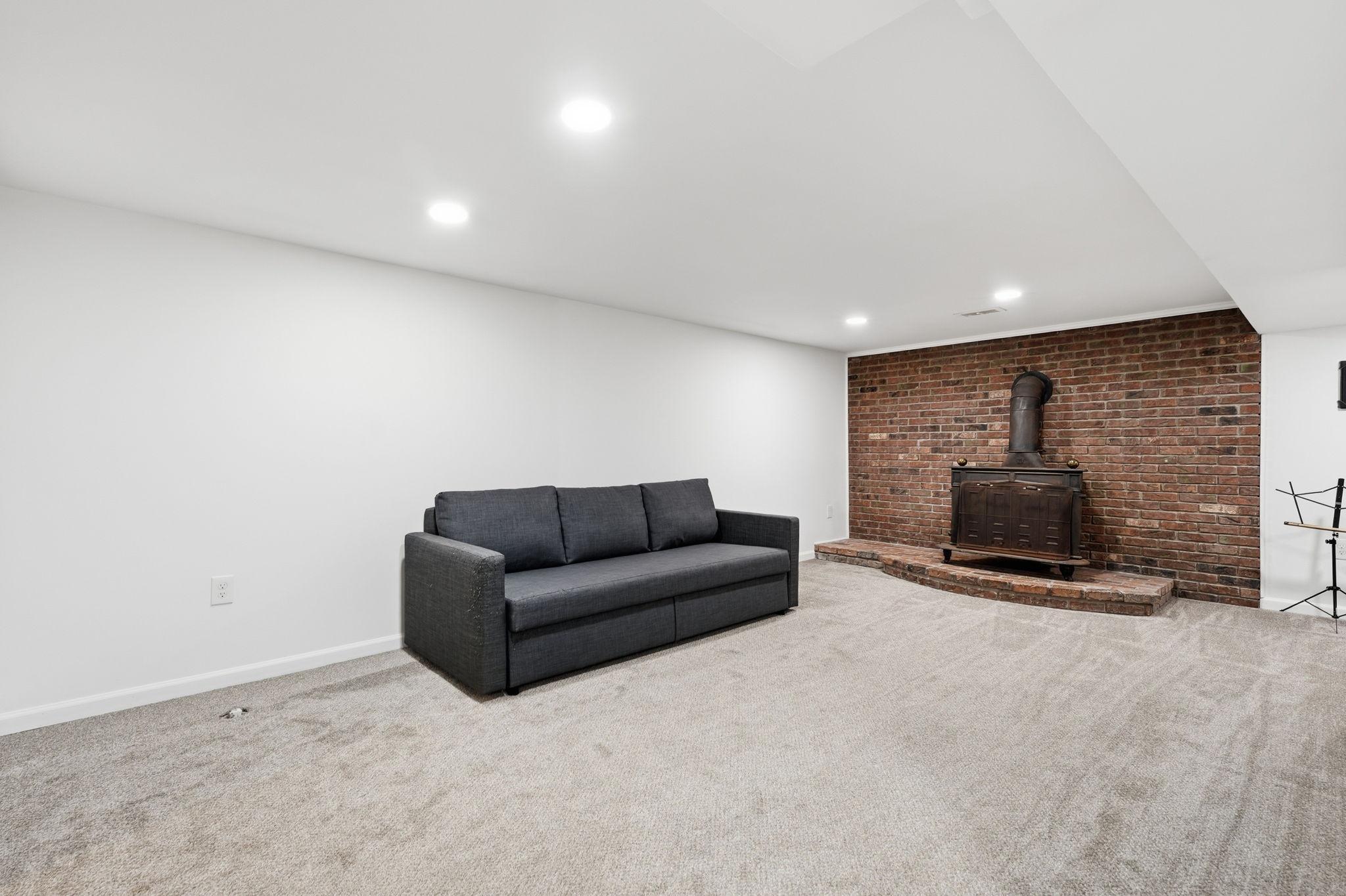 View of Residential at 1796 Kennard Street, Maplewood MN 55109, Maplewood (15 of 33) - Mike Wilen | Minnesota Team Real Estate