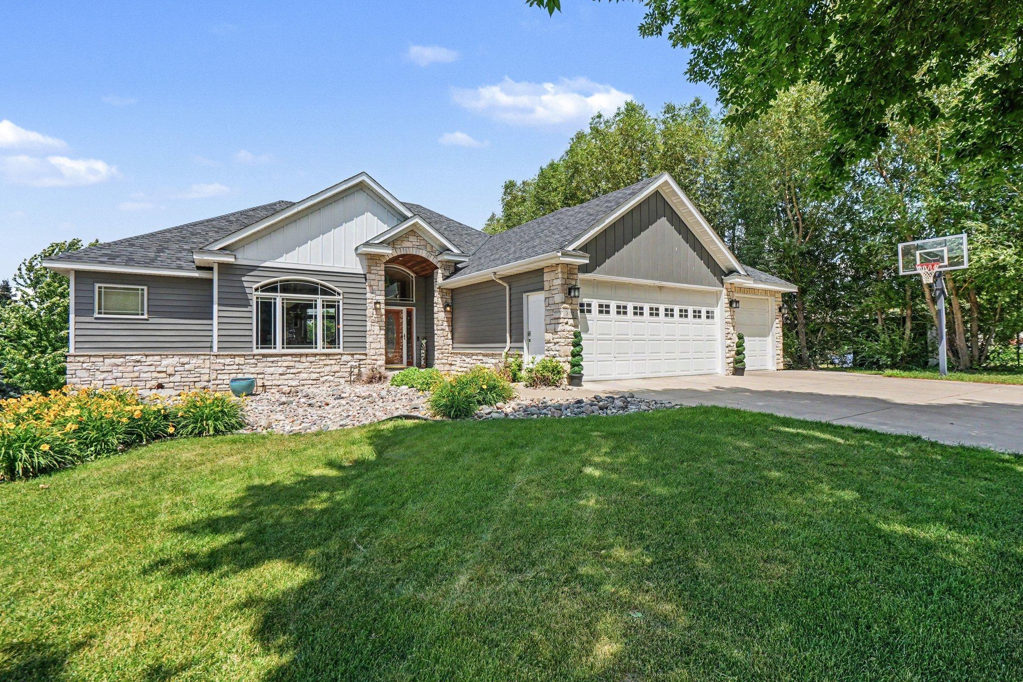 View of Residential at 301 9th Street, New Prague MN 56071, New Prague (18 of 37) - Mike Wilen | Minnesota Team Real Estate
