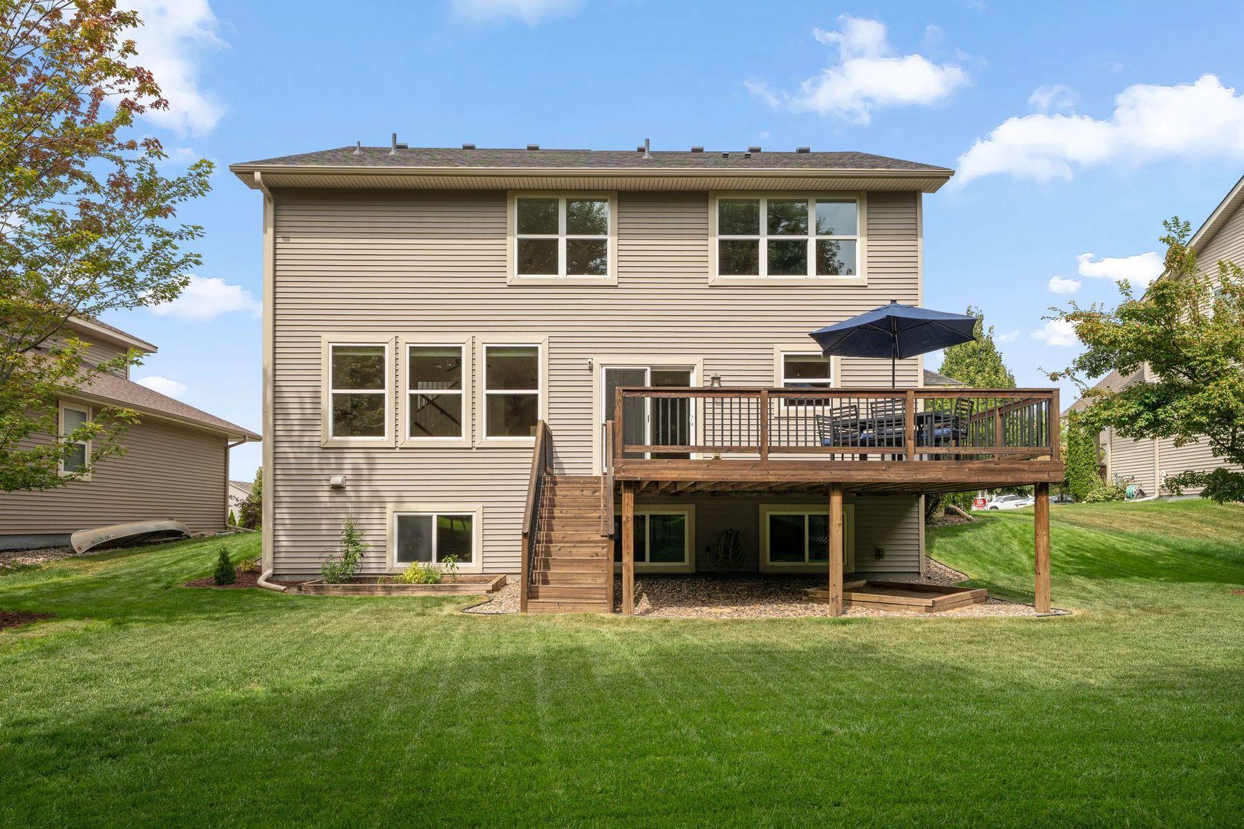 View of Residential at 3460 Ridgestone Way, Woodbury MN 55129, Woodbury (50 of 63) - Mike Wilen | Minnesota Team Real Estate