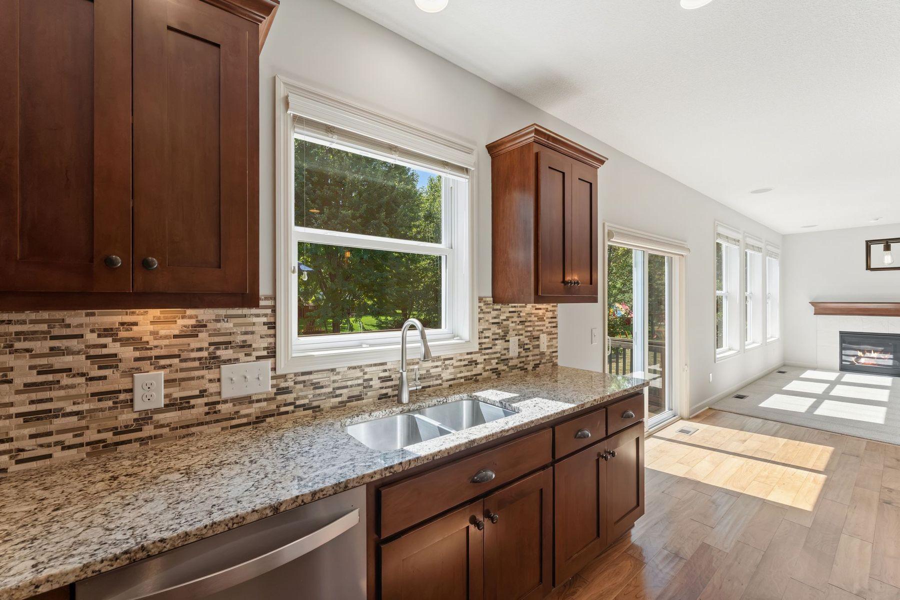 View of Residential at 3460 Ridgestone Way, Woodbury MN 55129, Woodbury (18 of 63) - Mike Wilen | Minnesota Team Real Estate
