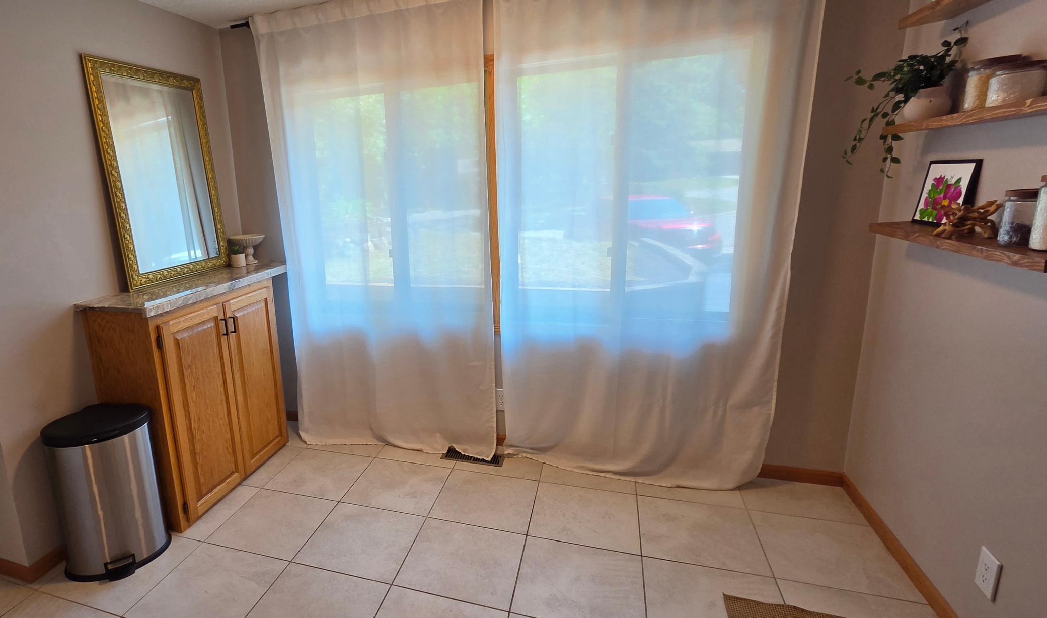 View of Residential at 12123 Red Oak Court, Burnsville MN 55337, Burnsville (11 of 29) - Mike Wilen | Minnesota Team Real Estate