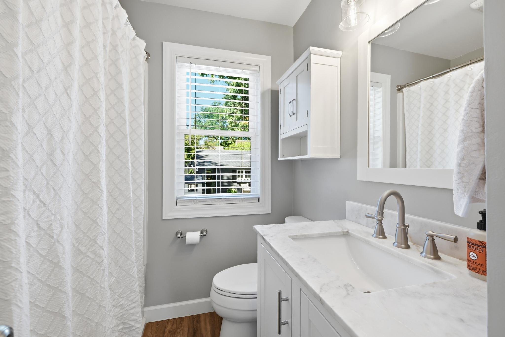 View of Residential at 3116 Hampshire Avenue, Saint Louis Park MN 55426, Saint Louis Park (11 of 21) - Mike Wilen | Minnesota Team Real Estate