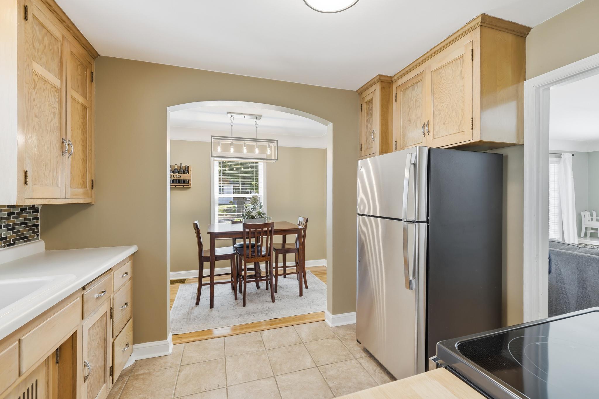 View of Residential at 3116 Hampshire Avenue, Saint Louis Park MN 55426, Saint Louis Park (7 of 21) - Mike Wilen | Minnesota Team Real Estate