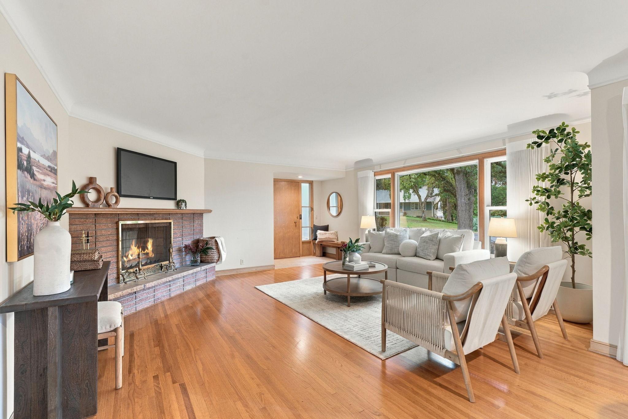 View of Residential at 5000 Frontenac Avenue, Golden Valley MN 55422, Golden Valley (9 of 60) - Mike Wilen | Minnesota Team Real Estate