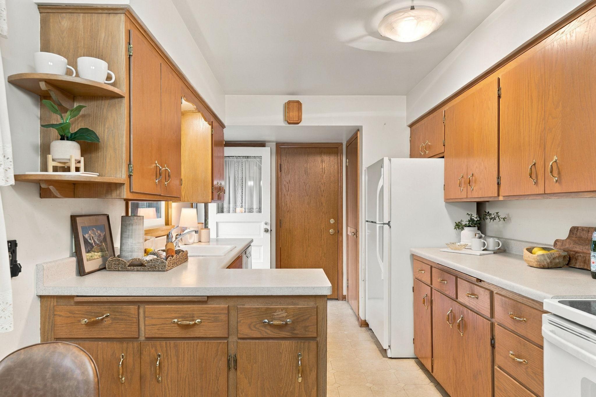 View of Residential at 5000 Frontenac Avenue, Golden Valley MN 55422, Golden Valley (20 of 60) - Mike Wilen | Minnesota Team Real Estate