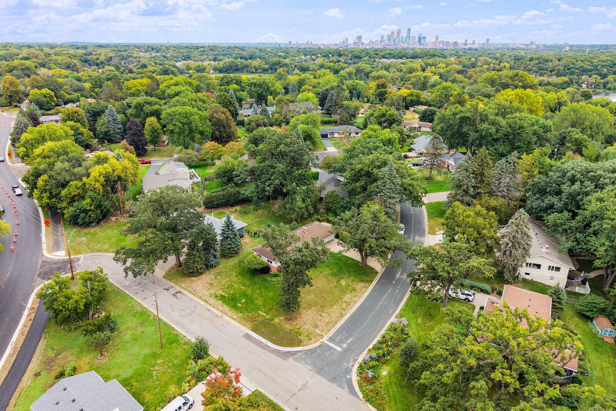 View of Residential at 5000 Frontenac Avenue, Golden Valley MN 55422, Golden Valley (54 of 60) - Mike Wilen | Minnesota Team Real Estate