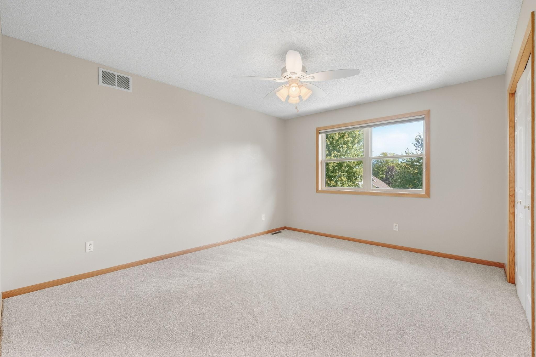 View of Residential at 8013 Greenbriar Court, Woodbury MN 55125, Woodbury (25 of 45) - Mike Wilen | Minnesota Team Real Estate