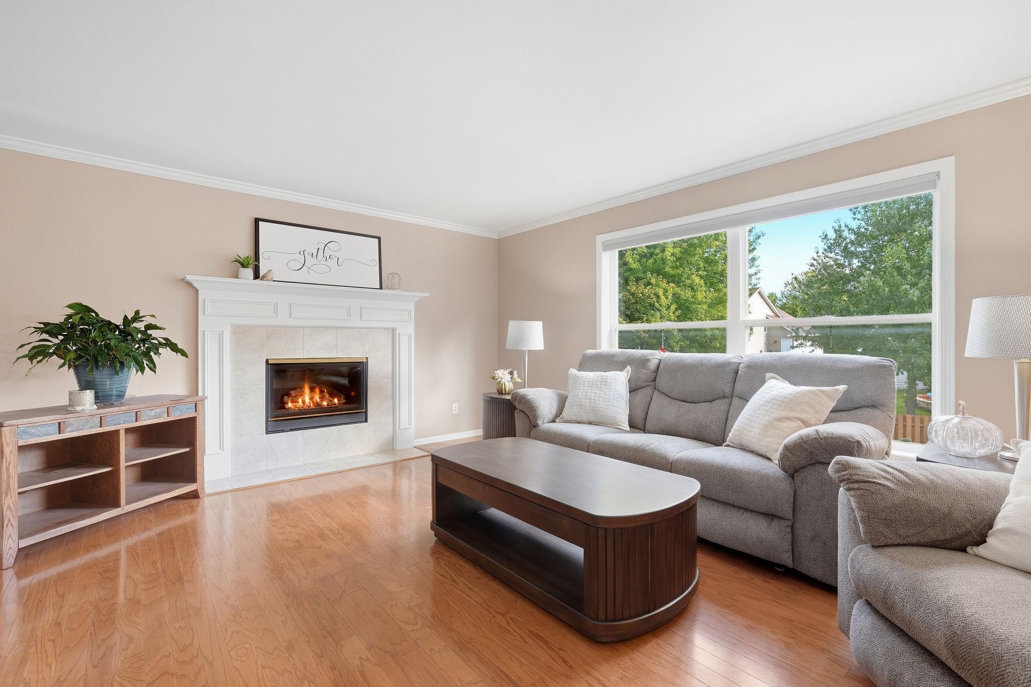 View of Residential at 8013 Greenbriar Court, Woodbury MN 55125, Woodbury (7 of 45) - Mike Wilen | Minnesota Team Real Estate