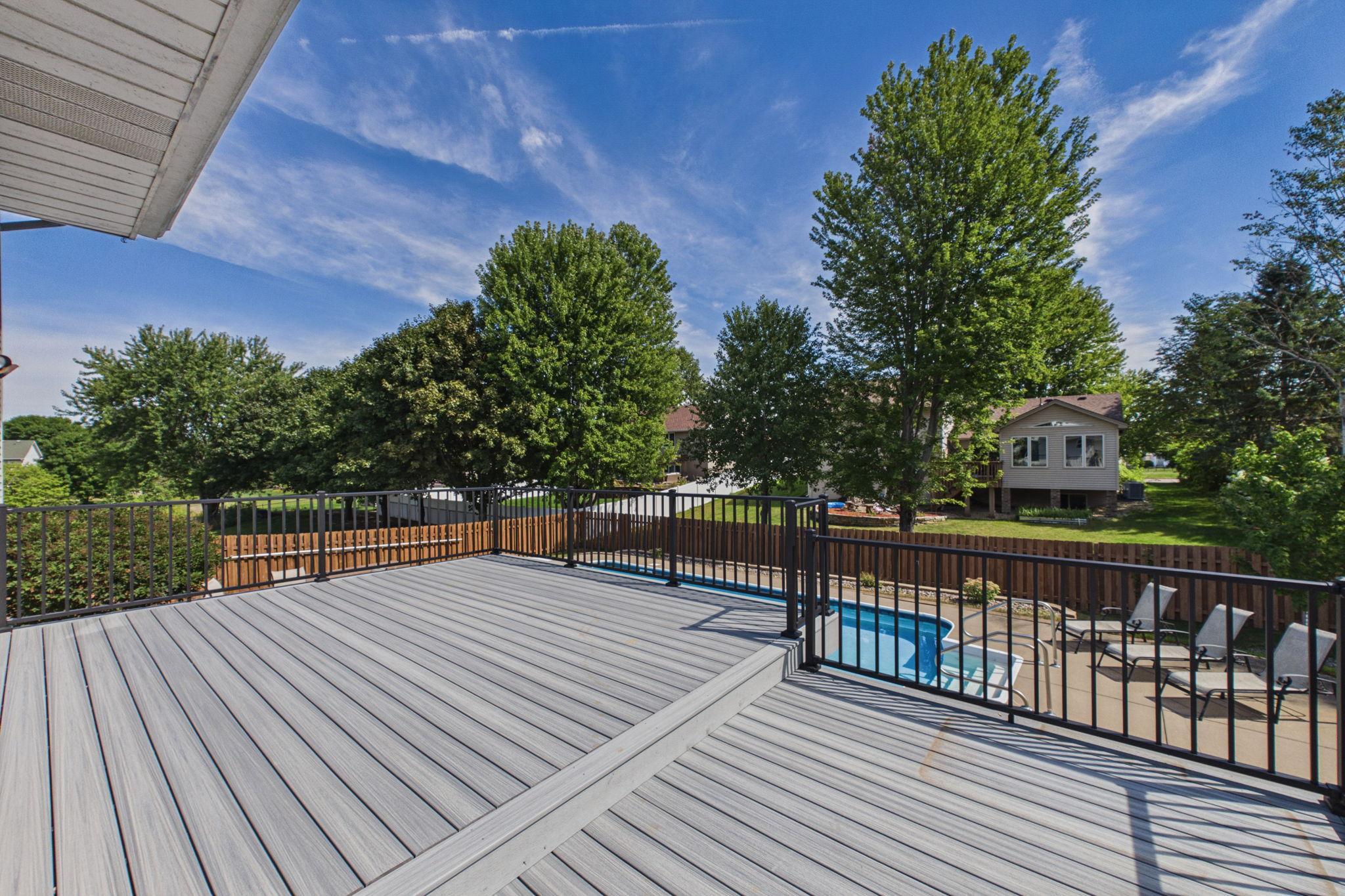 View of Residential at 8013 Greenbriar Court, Woodbury MN 55125, Woodbury (32 of 45) - Mike Wilen | Minnesota Team Real Estate