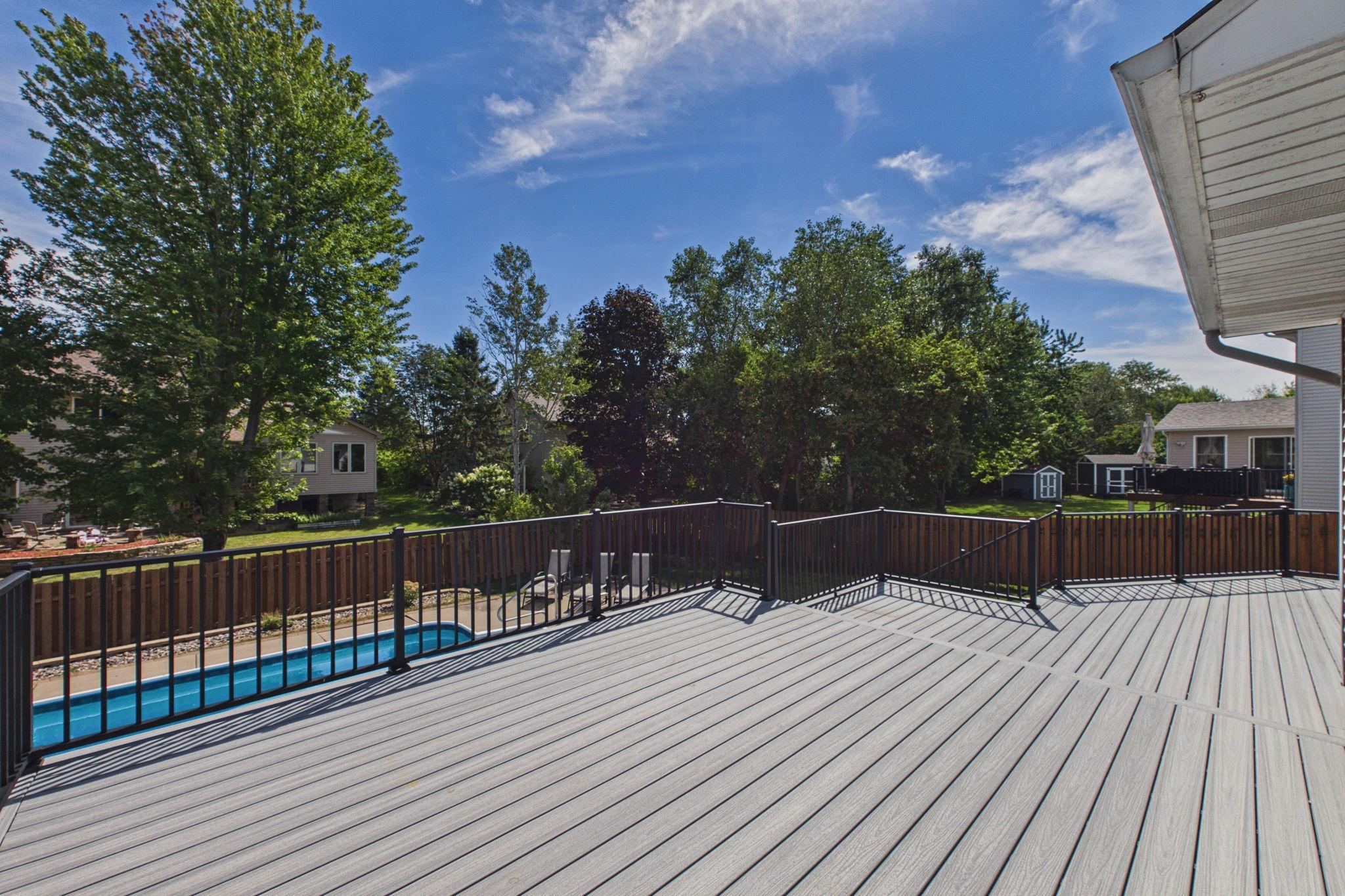 View of Residential at 8013 Greenbriar Court, Woodbury MN 55125, Woodbury (31 of 45) - Mike Wilen | Minnesota Team Real Estate