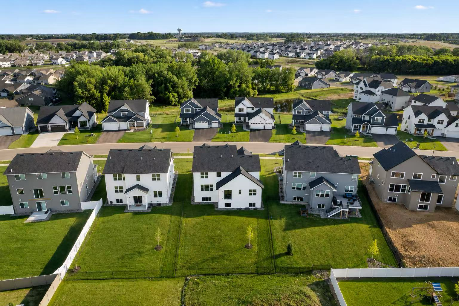 View of Residential at 17940 Headwaters Drive, Lakeville MN 55044, Lakeville (39 of 47) - Mike Wilen | Minnesota Team Real Estate
