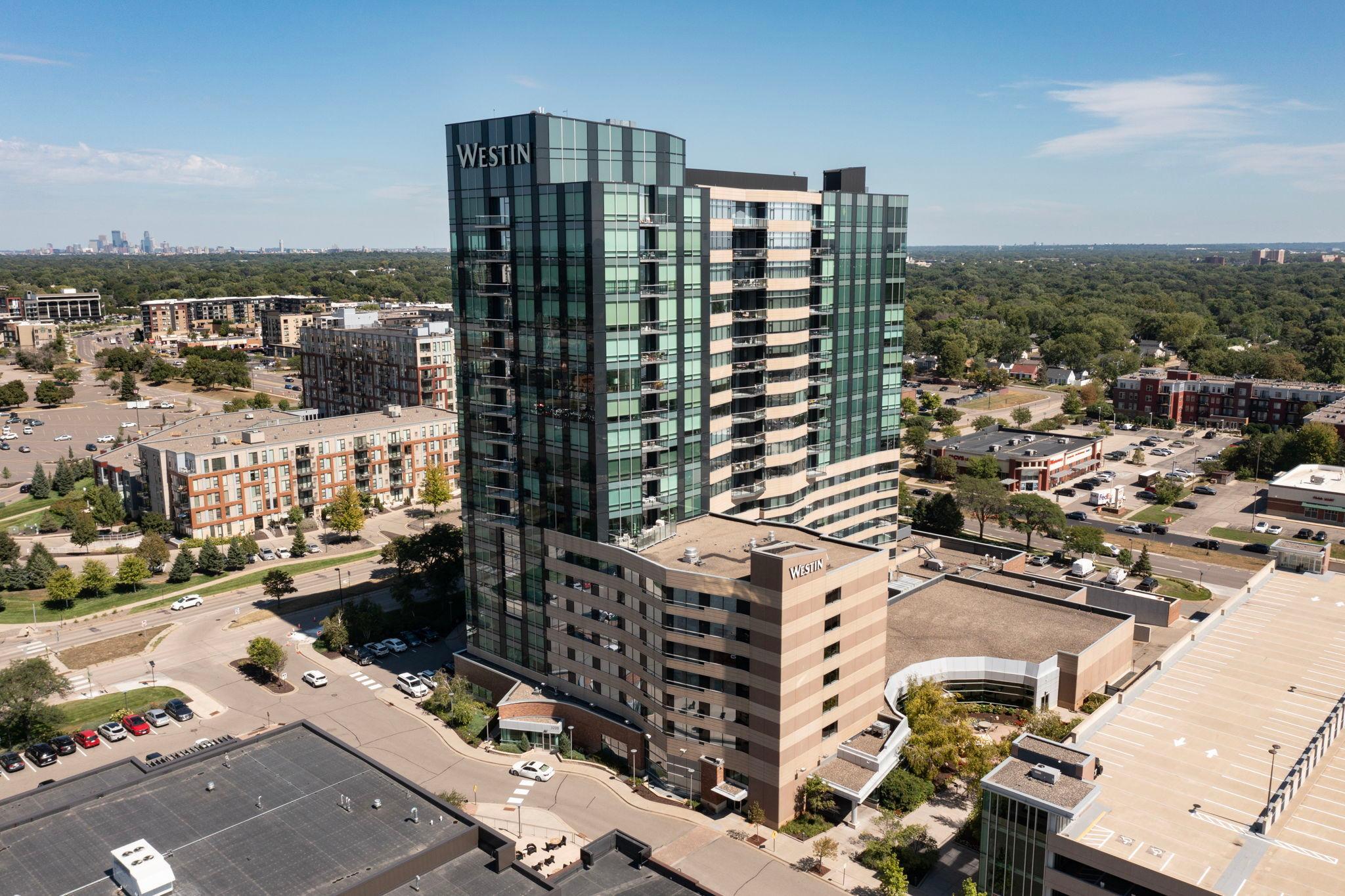 View of Residential at 3209 Galleria #1302, Edina MN 55435, Edina (44 of 45) - Mike Wilen | Minnesota Team Real Estate