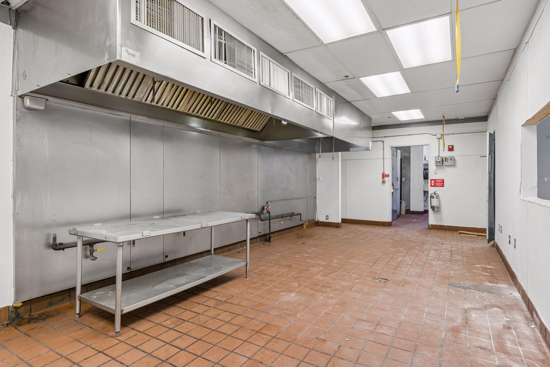 View of Commercial Sale at 1501 Lake Street, Minneapolis MN 55407, Minneapolis (15 of 33) - Mike Wilen | Minnesota Team Real Estate