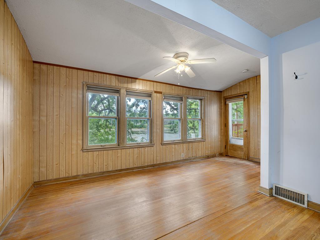 View of Residential at 9316 River Road, Brooklyn Park MN 55444, Brooklyn Park (13 of 24) - Mike Wilen | Minnesota Team Real Estate
