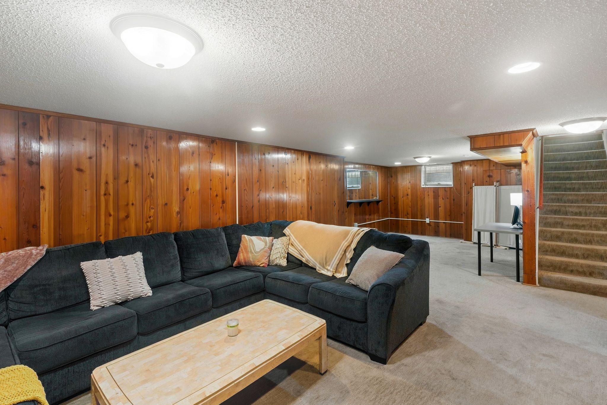 View of Residential at 6334 Pleasant Avenue, Richfield MN 55423, Richfield (24 of 40) - Mike Wilen | Minnesota Team Real Estate