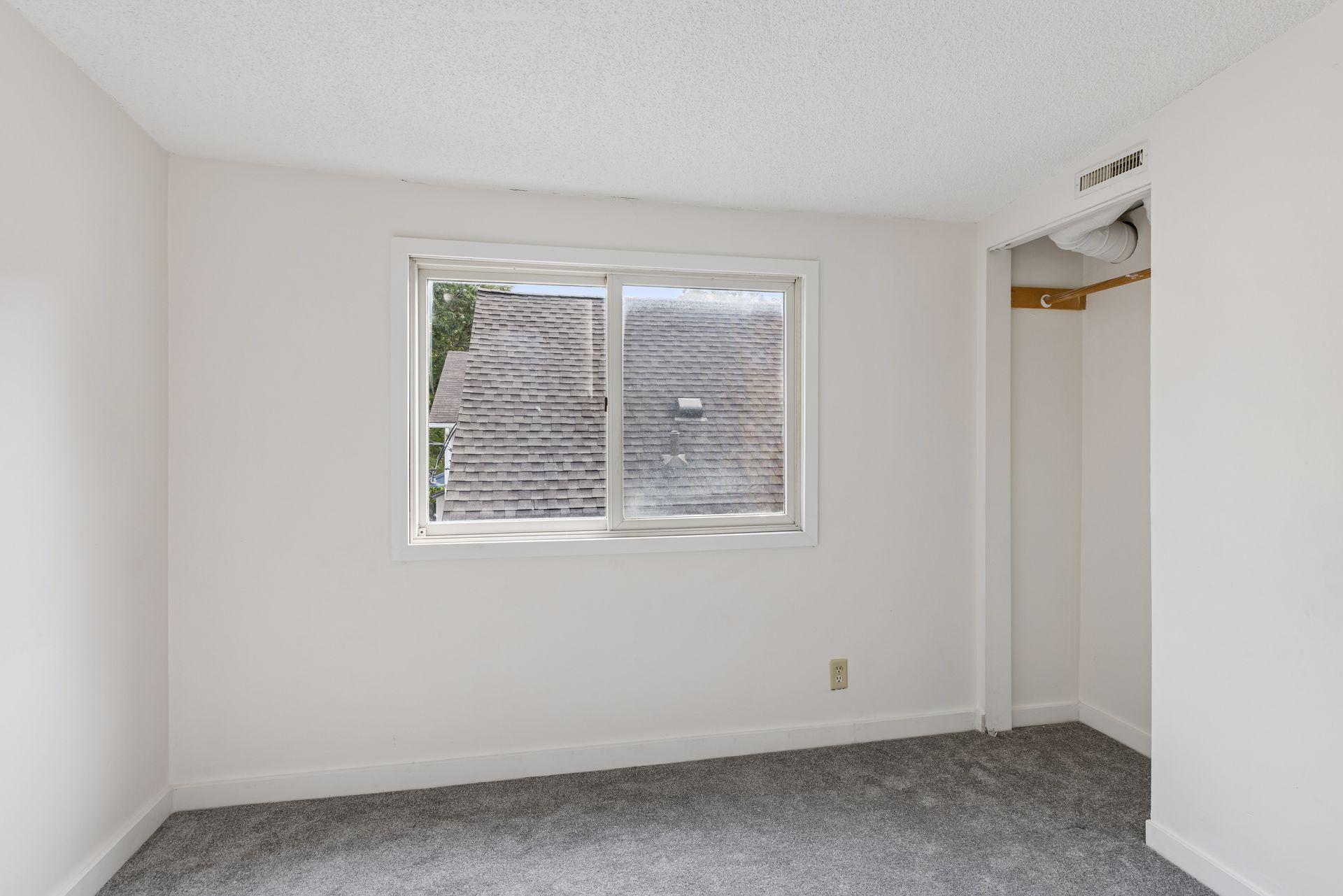 View of Residential at 6624 Minnetonka Boulevard, Saint Louis Park MN 55426, Saint Louis Park (27 of 40) - Mike Wilen | Minnesota Team Real Estate