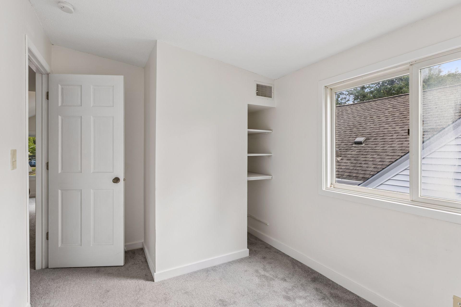 View of Residential at 6624 Minnetonka Boulevard, Saint Louis Park MN 55426, Saint Louis Park (22 of 40) - Mike Wilen | Minnesota Team Real Estate