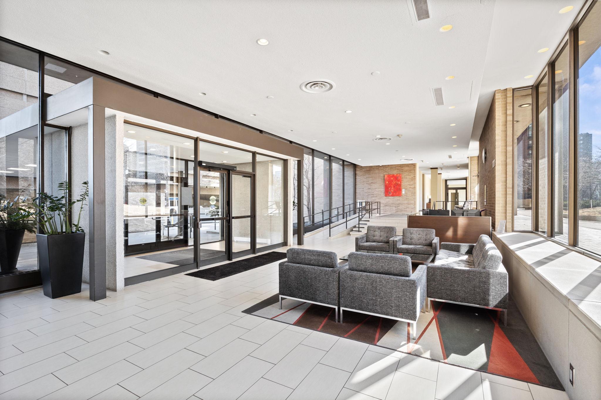 View of Residential at 15 1st Street #A1505, Minneapolis MN 55401, Minneapolis (24 of 26) - Mike Wilen | Minnesota Team Real Estate